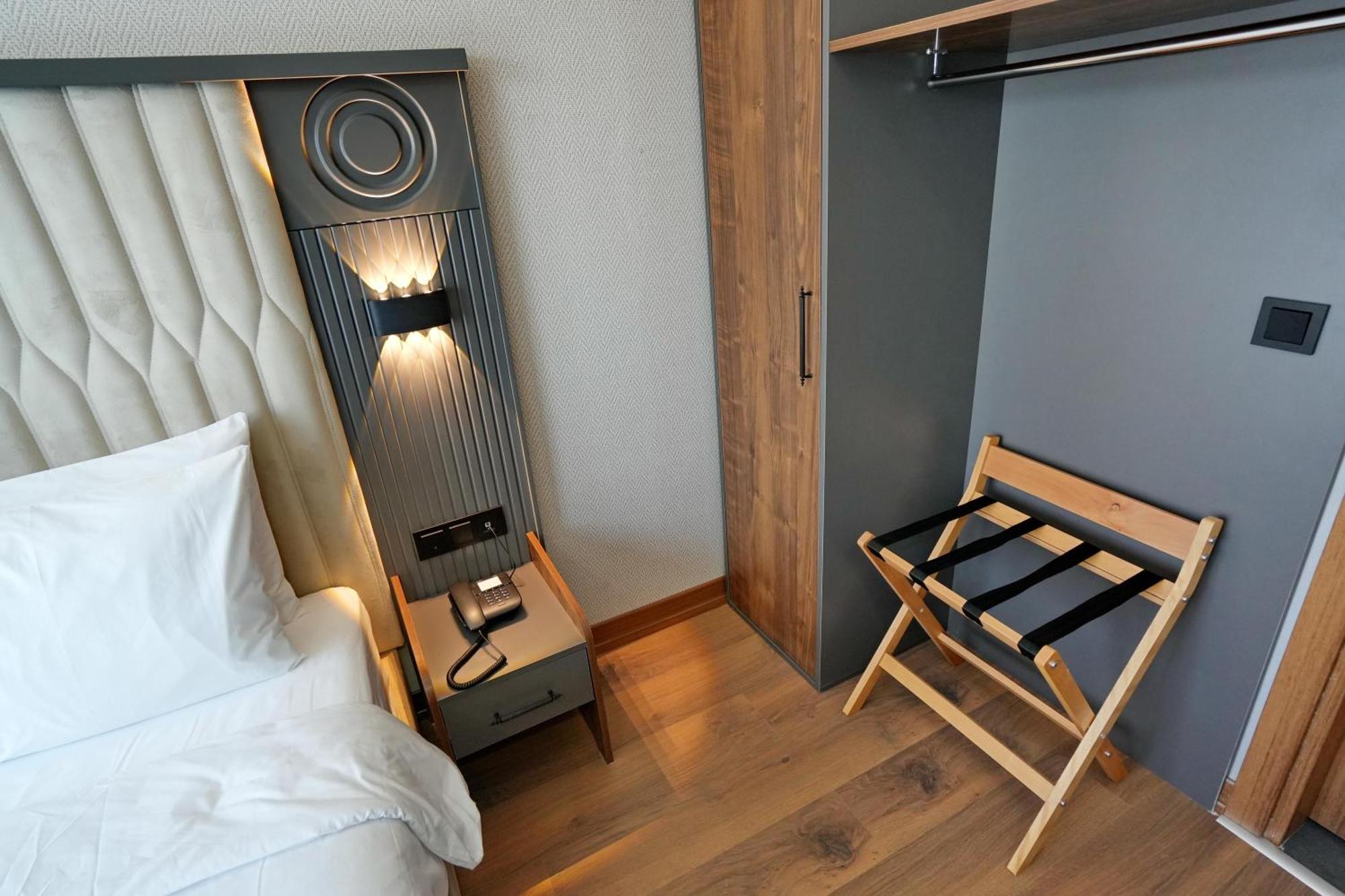 Shelton Airport Hotel Arnavutkoy Dış mekan fotoğraf